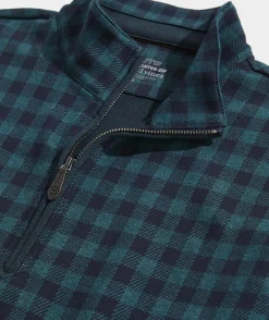 Bluffs Performance Quarter-Zip