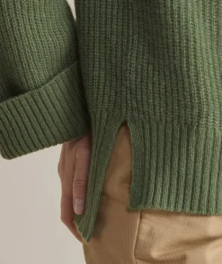 Cropped Cable V-Neck Sweater