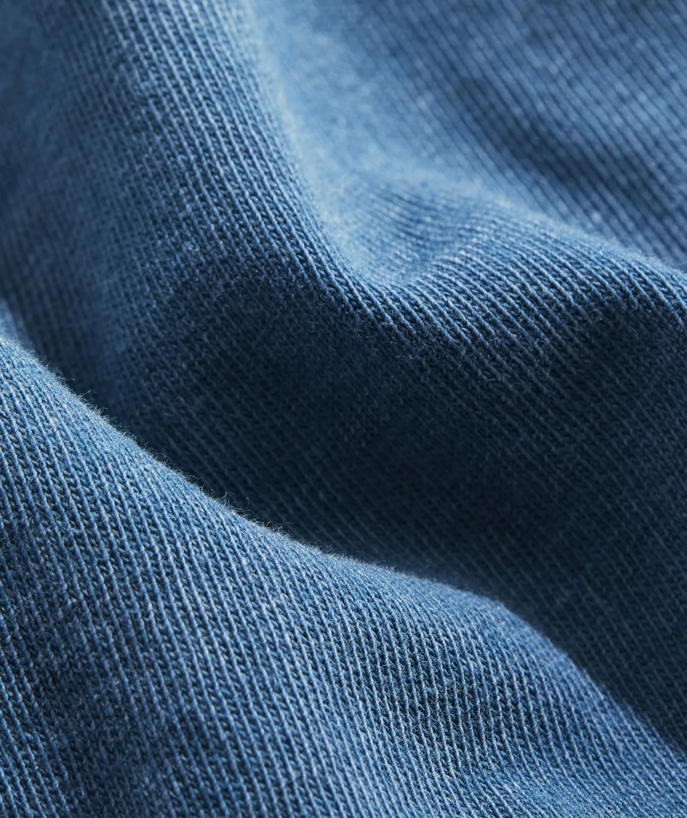 Heathered Vintage Whale Short-Sleeve Pocket Tee