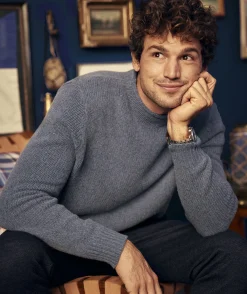 Solid Rollneck Sweater